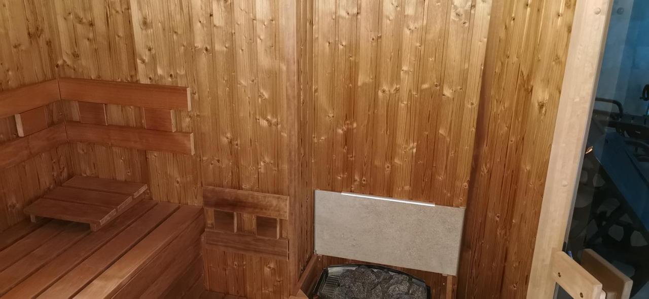 Sweet&Center Wellness Apartman Шиофок Экстерьер фото