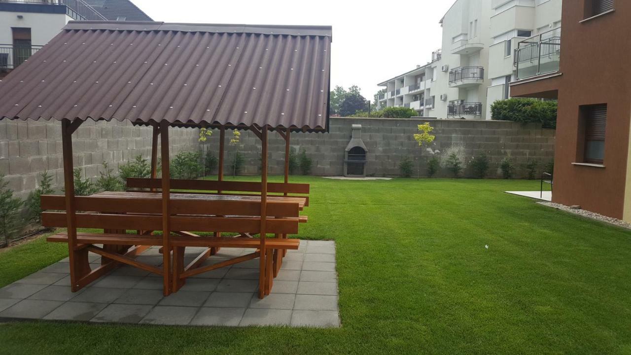 Sweet&Center Wellness Apartman Шиофок Экстерьер фото