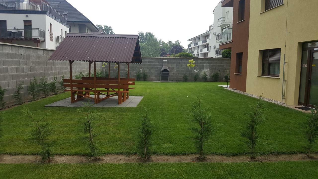 Sweet&Center Wellness Apartman Шиофок Экстерьер фото